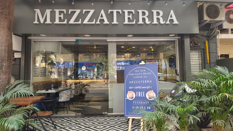 Mezzaterra Pizzeria / Borivali Place mentioned in saved reels