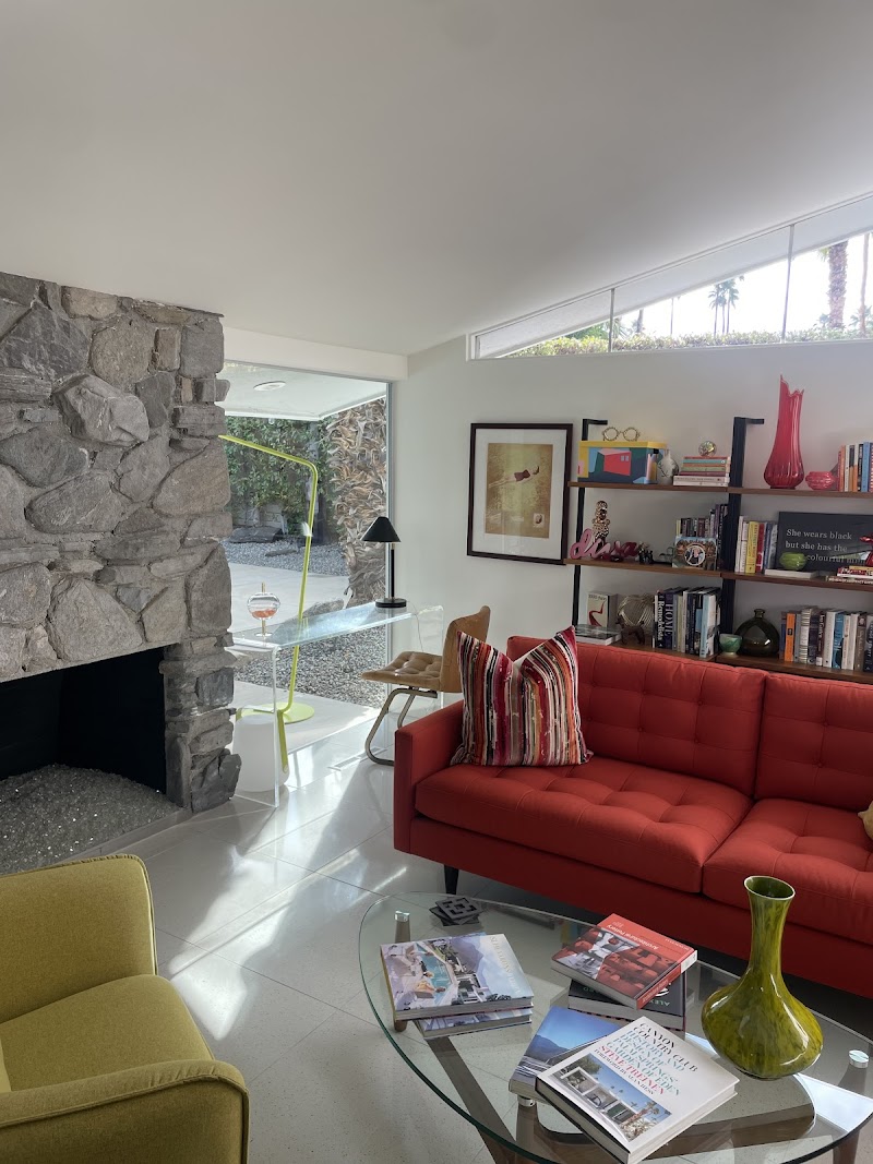 Mid-Century Architecture Tours / Palm Springs Place mentioned in saved reels