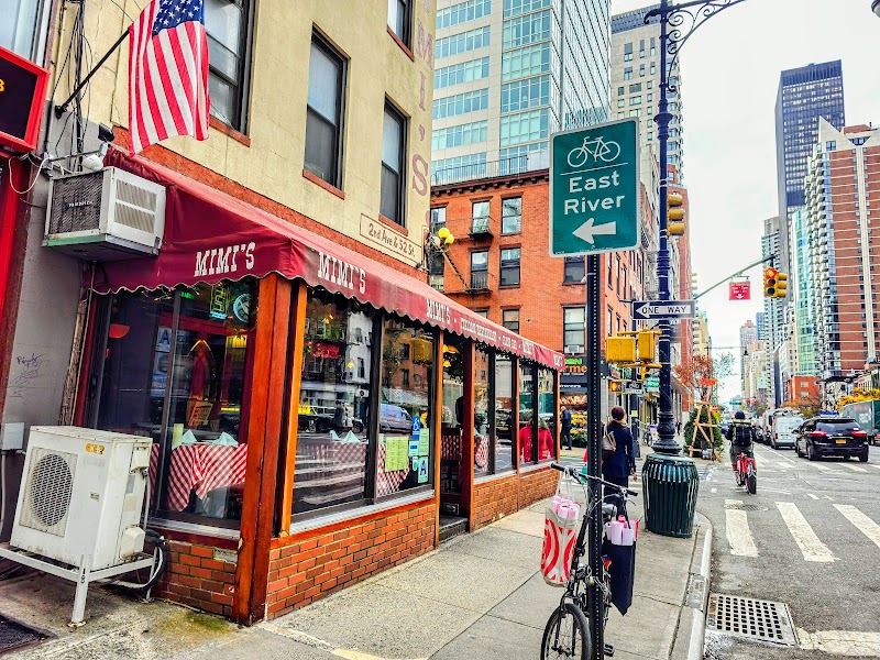 Mimi's / NYC