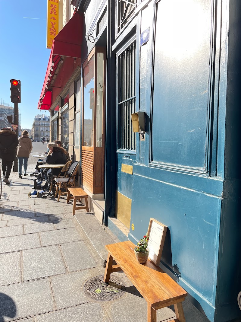 minicafe / Paris Place mentioned in saved reels