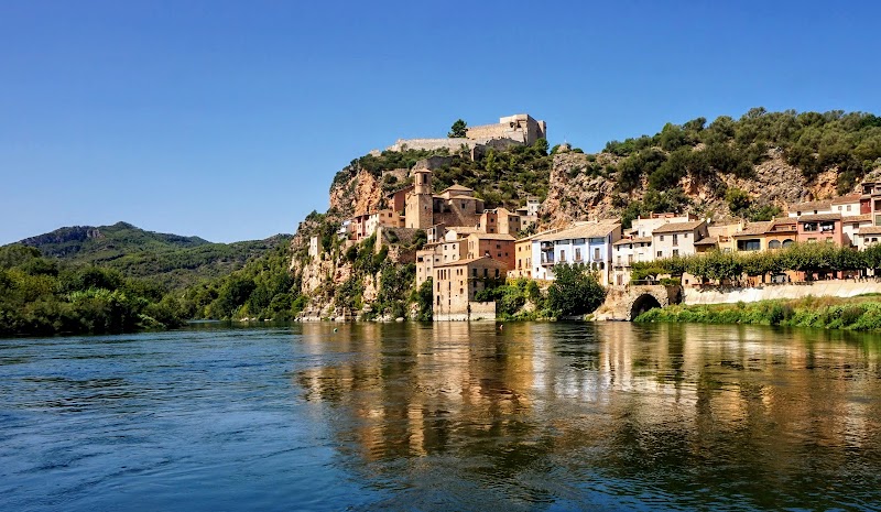 Miravet / Tarragona Place mentioned in saved reels