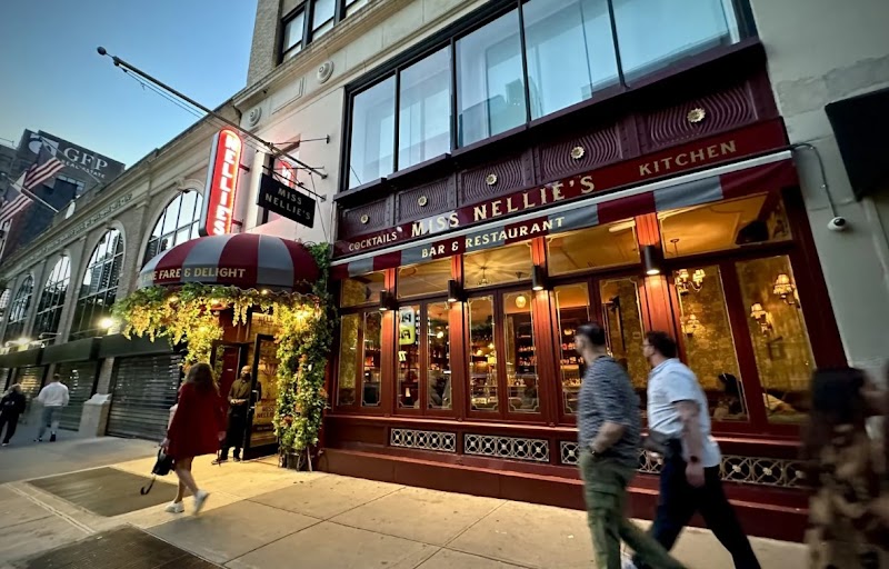 Miss Nellie's / Times Square
