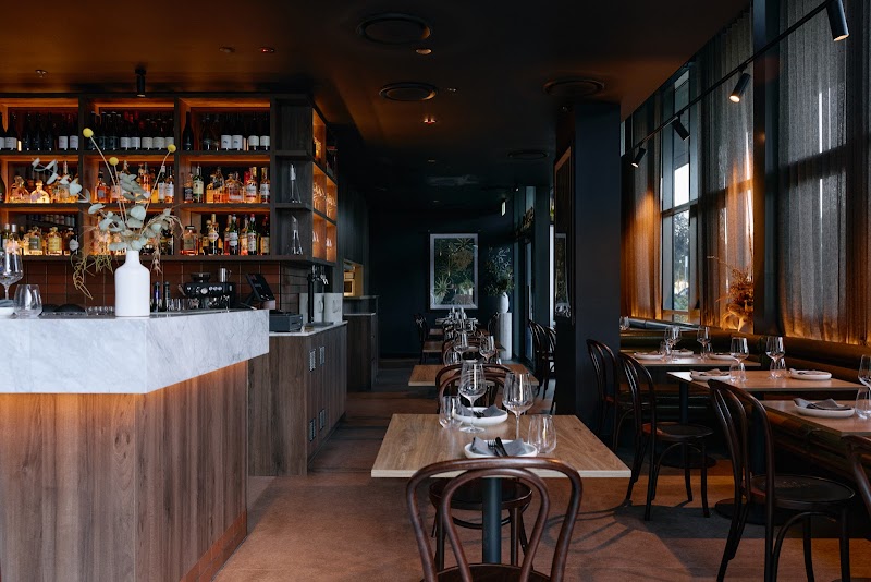 Monal Dining / Newstead