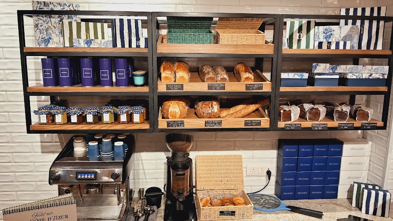 Monique Patisserie / Khan Market