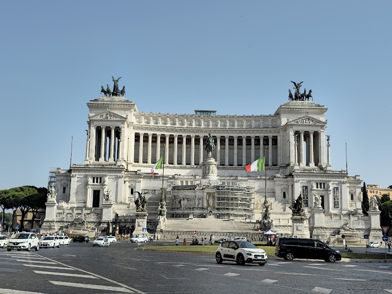 Monument to Victor Emmanuel II / Rome