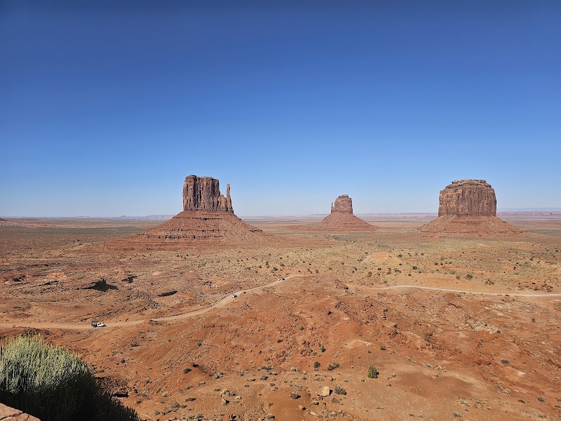 Monument Valley Scenic Drive / Arizona & Utah