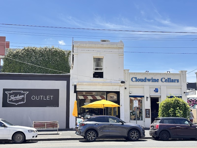 Moon Mart / South Melbourne