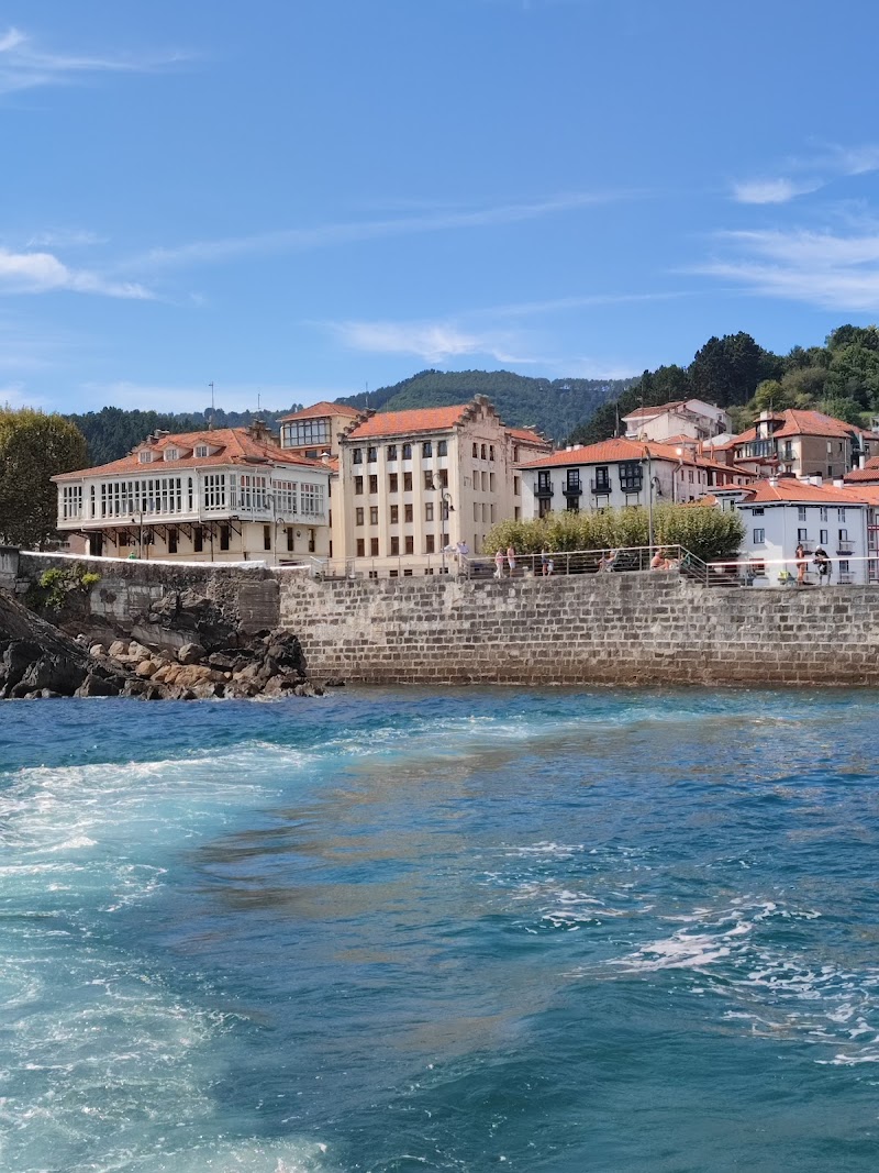Mundaka / Basque Country Place mentioned in saved reels