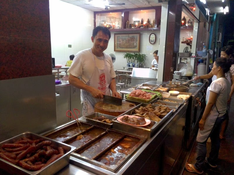 nai ek roll noodle / Bangkok Place mentioned in saved reels