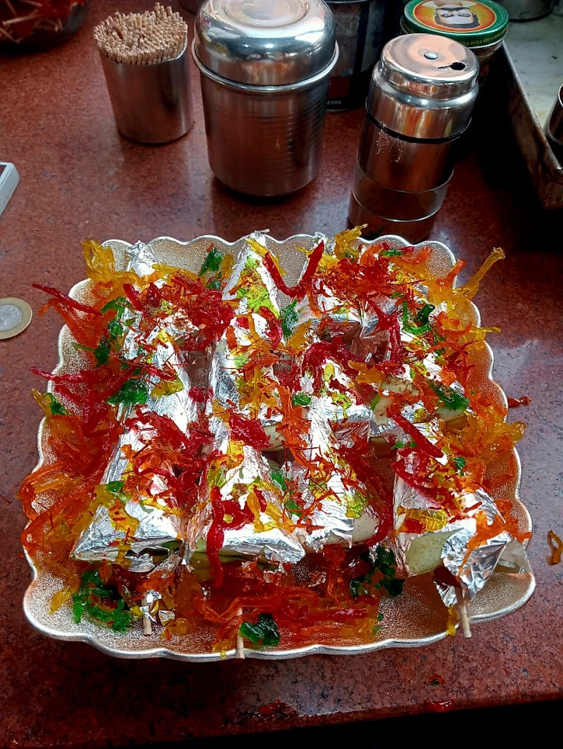 Netaji Paan Bhandar / Banaras