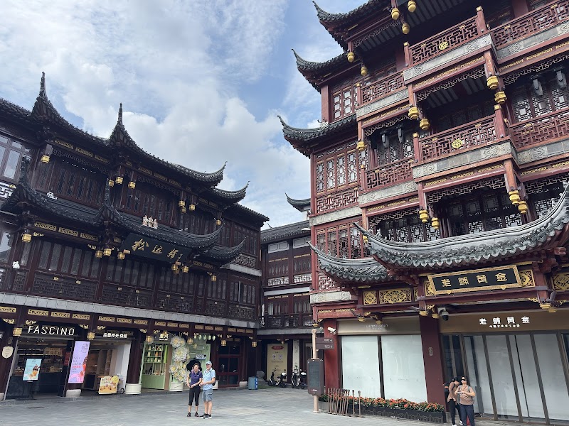 Nice one 手作 / Shanghai Place mentioned in saved reels