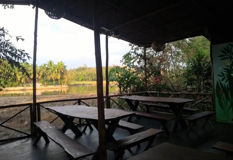 Nikita’s Bakehouse / Assagao