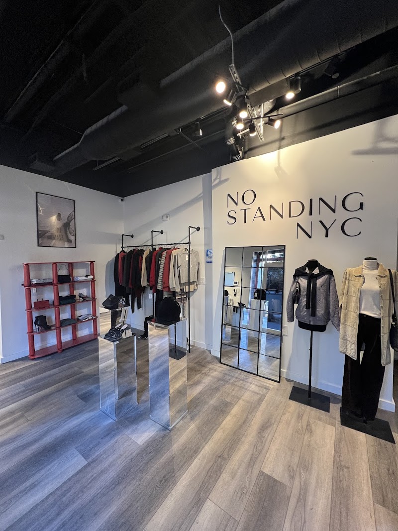 No Standing NYC / NYC