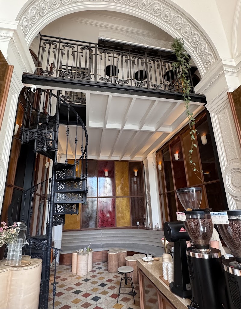 Noir / Galerie Richer