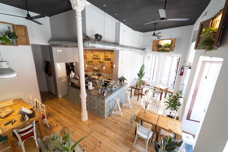 Nomade Cafe / Madrid Place mentioned in saved reels