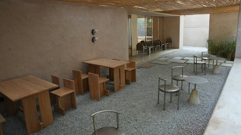 Nombre / JP Nagar Place mentioned in saved reels