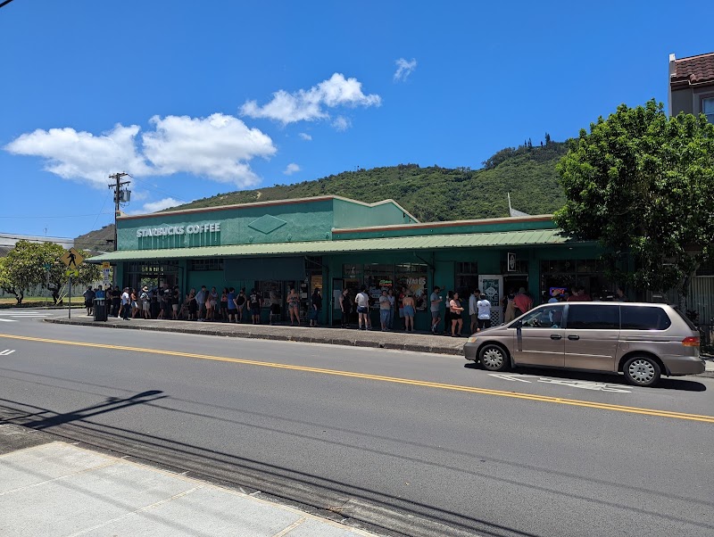 Off The Hook Poke / Honolulu Place mentioned in saved reels