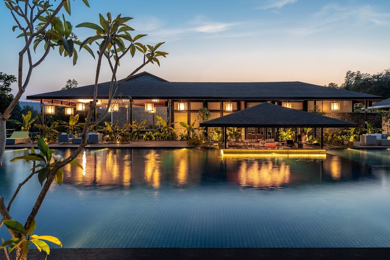 OLEANDER FARMS / Karjat