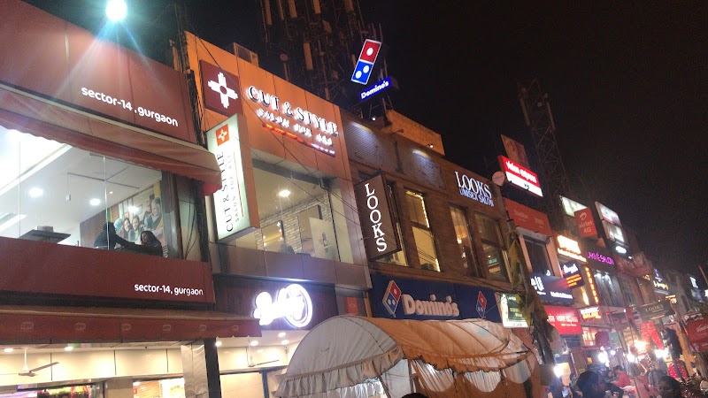 Om Sweets & Snacks / Gurgaon Place mentioned in saved reels