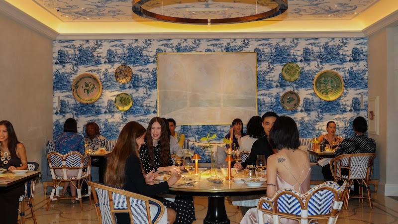 Onde / Florence Place mentioned in saved reels