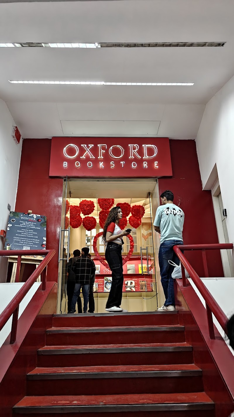 Oxford Bookstore / New Delhi