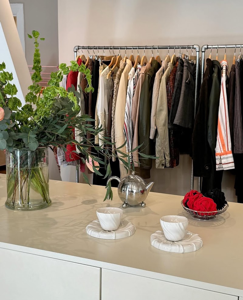 Palette 26 / Copenhagen Place mentioned in saved reels