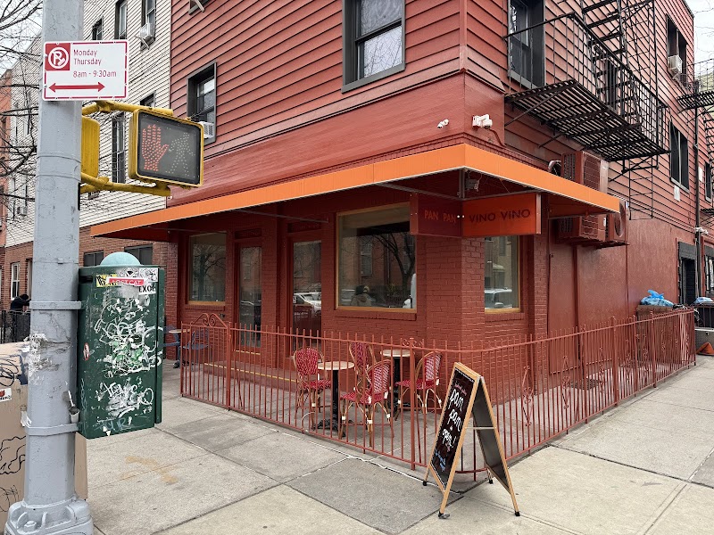 Pan pan vino vino / Greenpoint