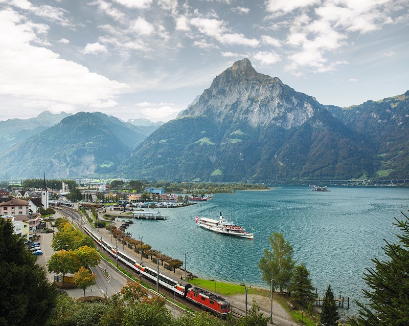 Panorama Express / Switzerland Place mentioned in saved reels