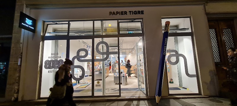 Papier Tigre / Paris Place mentioned in saved reels