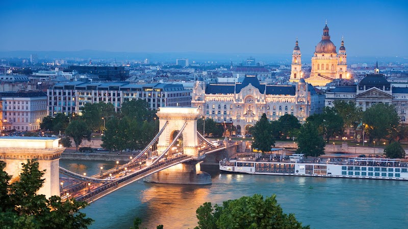 Park Plaza Budapest / Budapest Place mentioned in saved reels