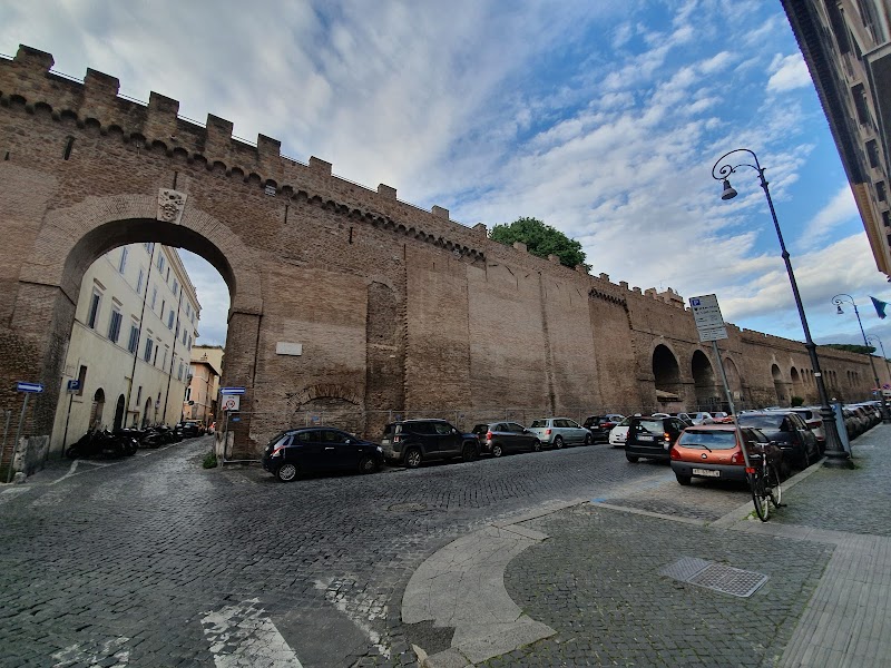Passetto di Borgo / Rome Place mentioned in saved reels