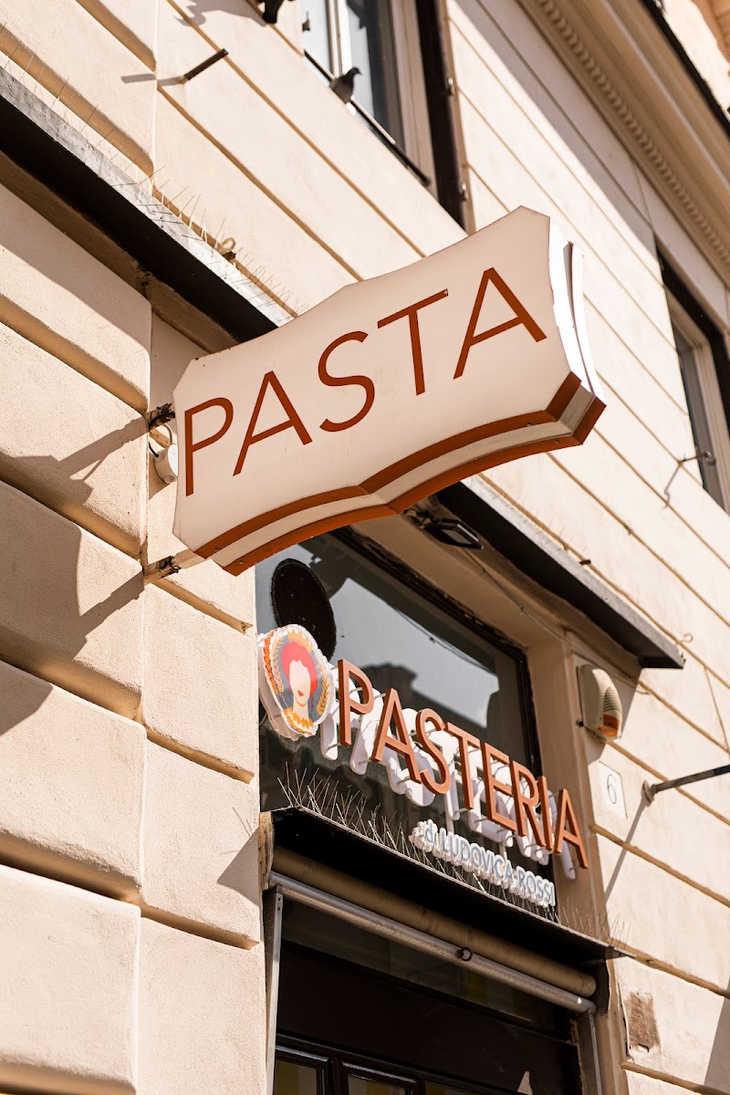 Pasteria / Rome
