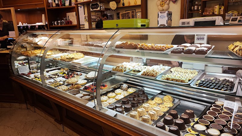 Pasticceria Nencioni / Florence Place mentioned in saved reels