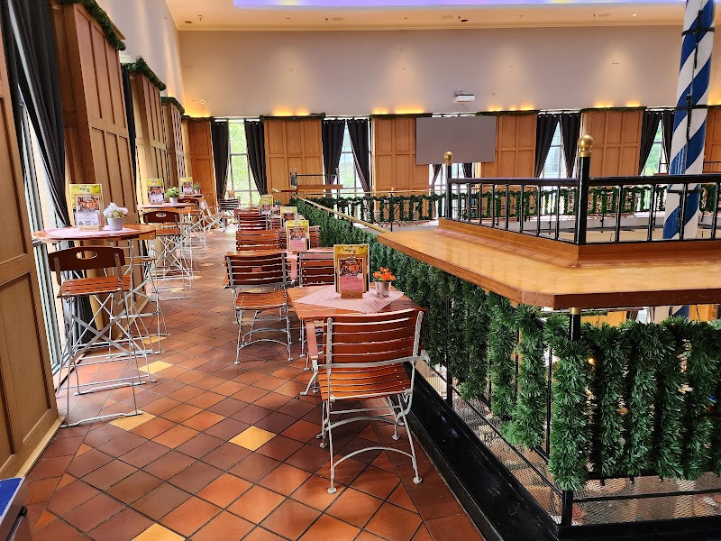 Paulaner Bräuhaus Singapore / Singapore