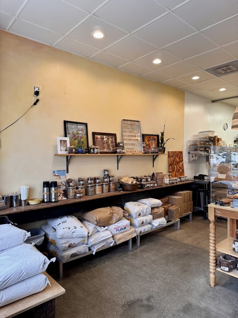 Petit Grain Boulangerie / Santa Monica Place mentioned in saved reels