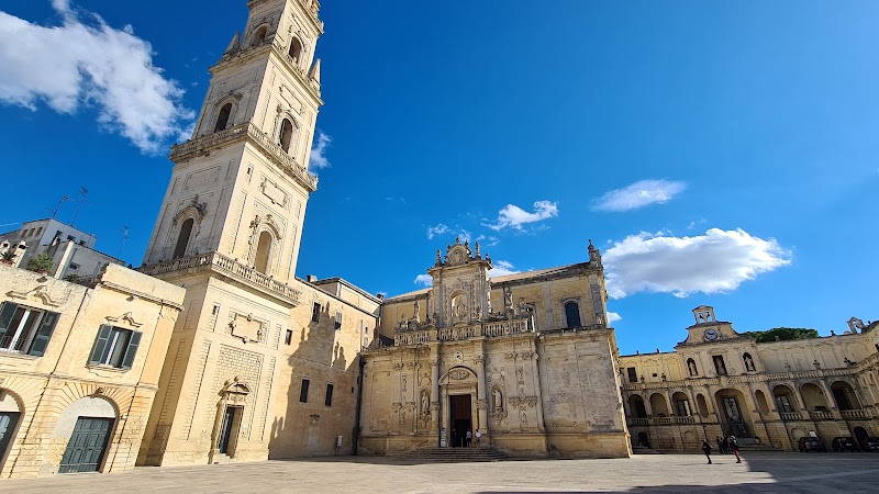 Piazza Del Duomo / Lecce