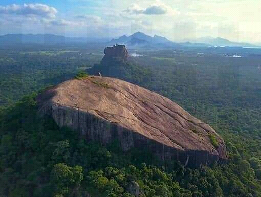 Pidurangala / Sigiriya