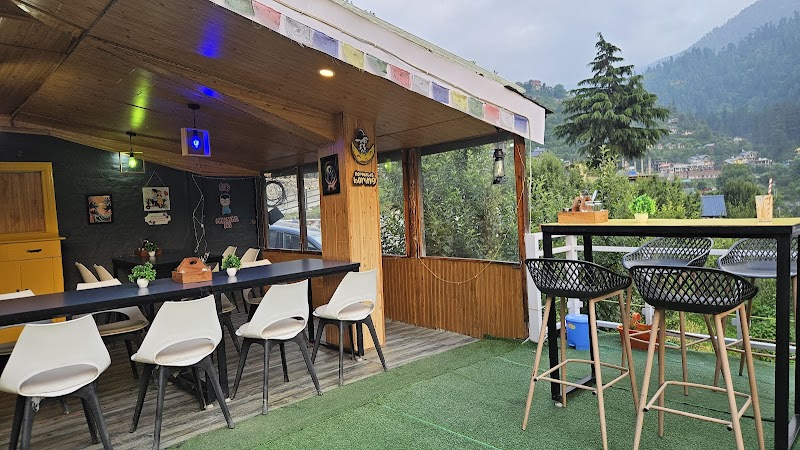 Pine Root's Cafe / Jibhi Place mentioned in saved reels