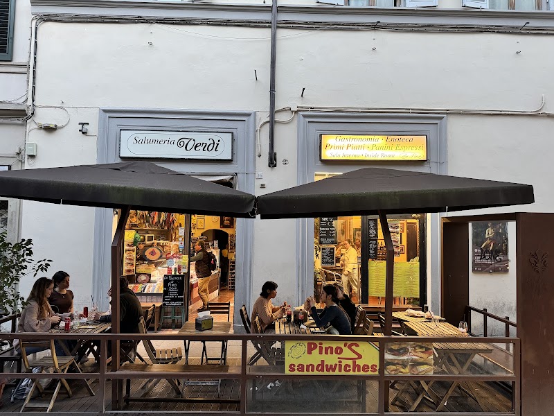 Pino’s Sandwiches / Florence