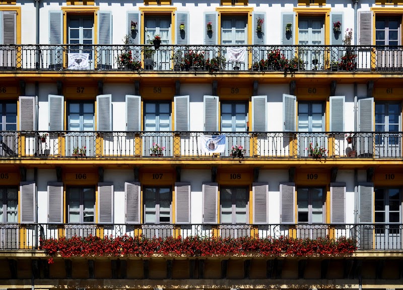 Plaza de la Constitucion / San Sebastián