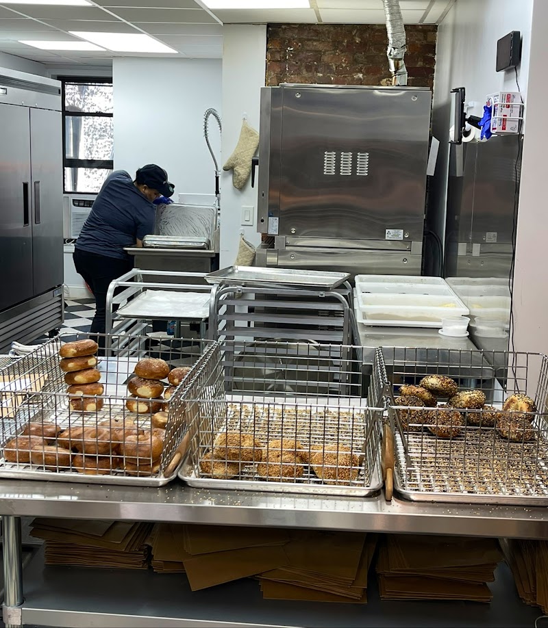 PopUp Bagels / NYC Place mentioned in saved reels