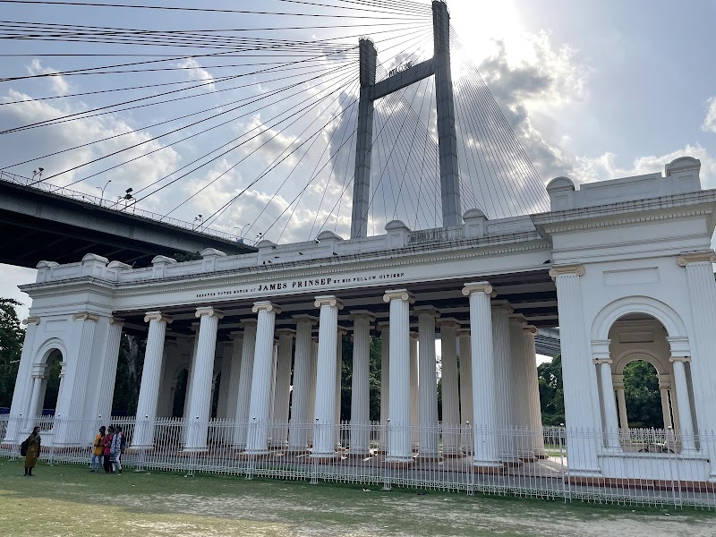 Prinsep Ghat / Kolkata Place mentioned in saved reels