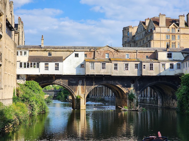 Pulteney Bridge / Bath