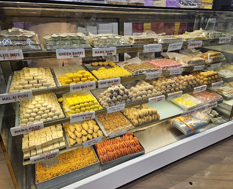 Punjab Sweet house / Mumbai Place mentioned in saved reels