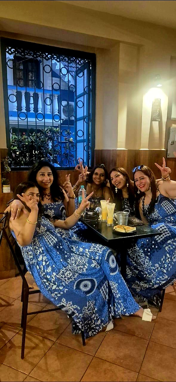 Relax Inn Café / Fontainhas Place mentioned in saved reels