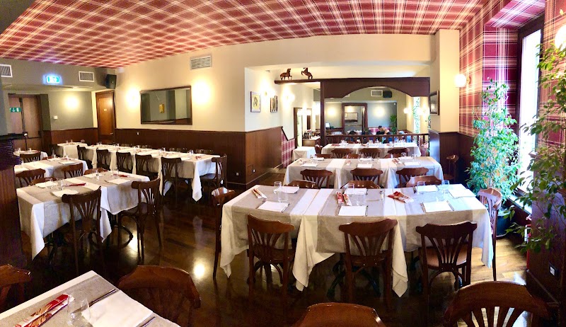 Rocking Horse / Milan