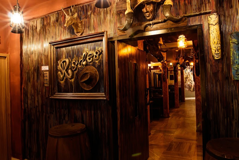 Rodeo Lounge Bar / MG Road
