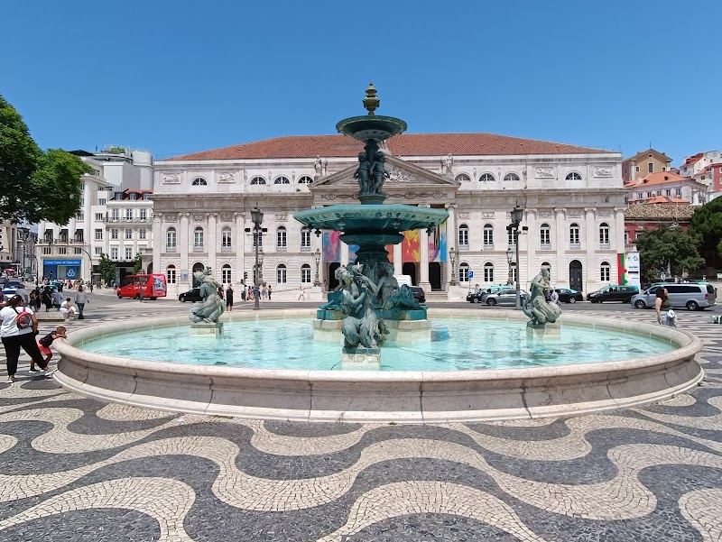 Rossio town square / Lisbon Place mentioned in saved reels