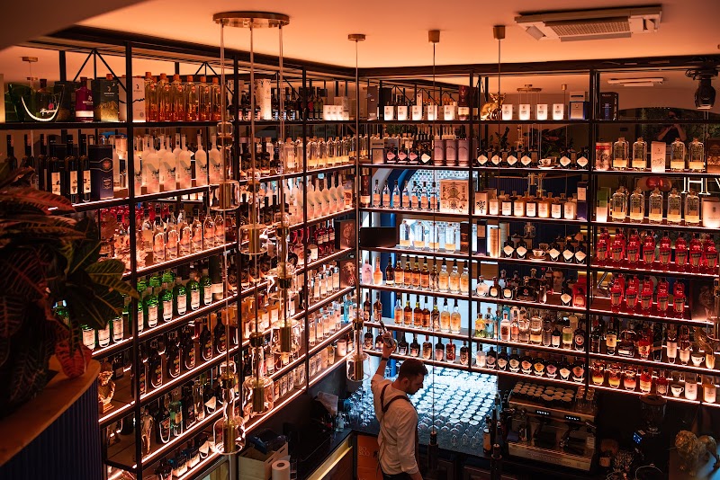 Róth Bar & Kitchen / Budapest Place mentioned in saved reels