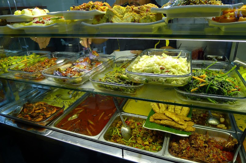 Sabar Mananti Nasi Padang / Singapore Place mentioned in saved reels